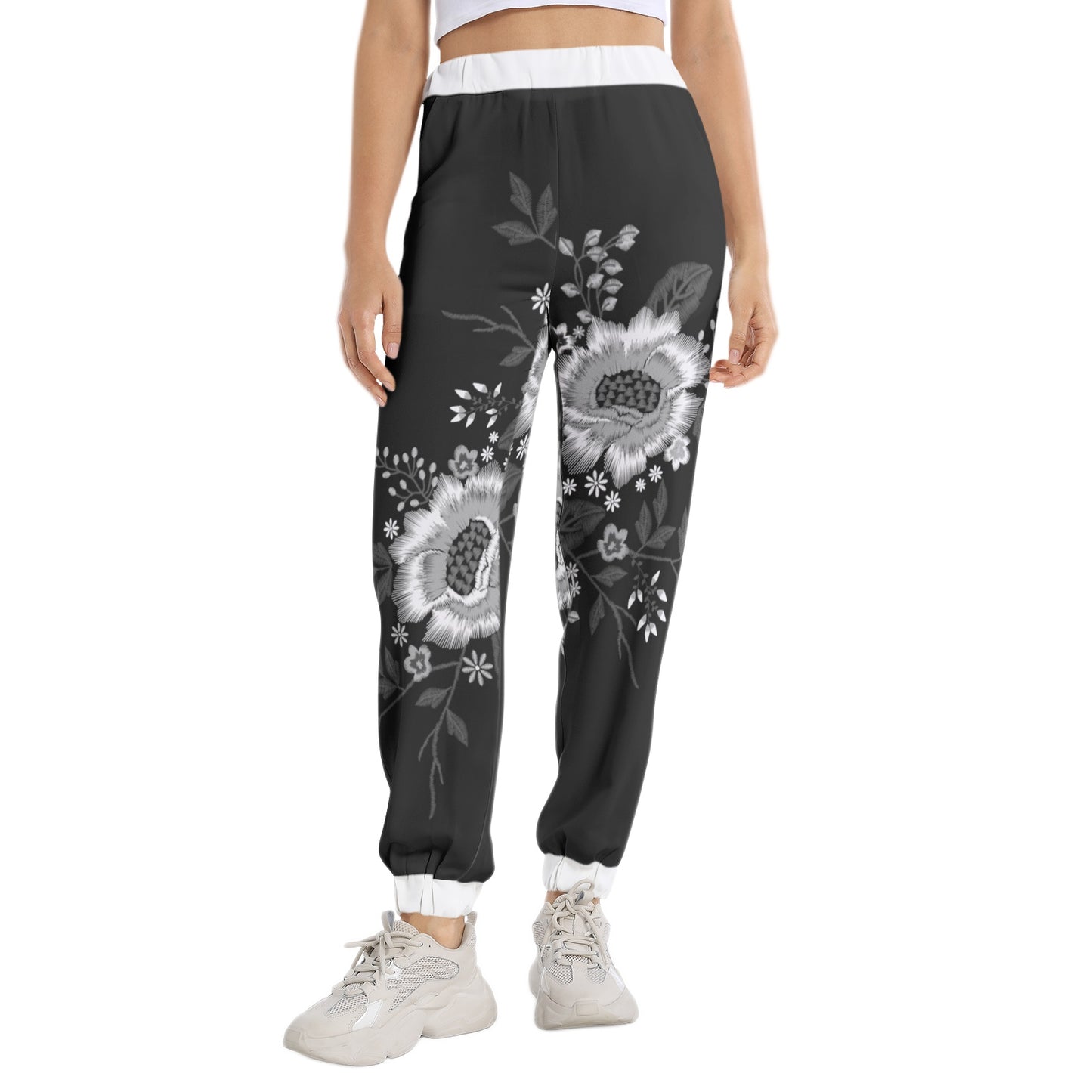Elastic Waist Tapered Sweatpant